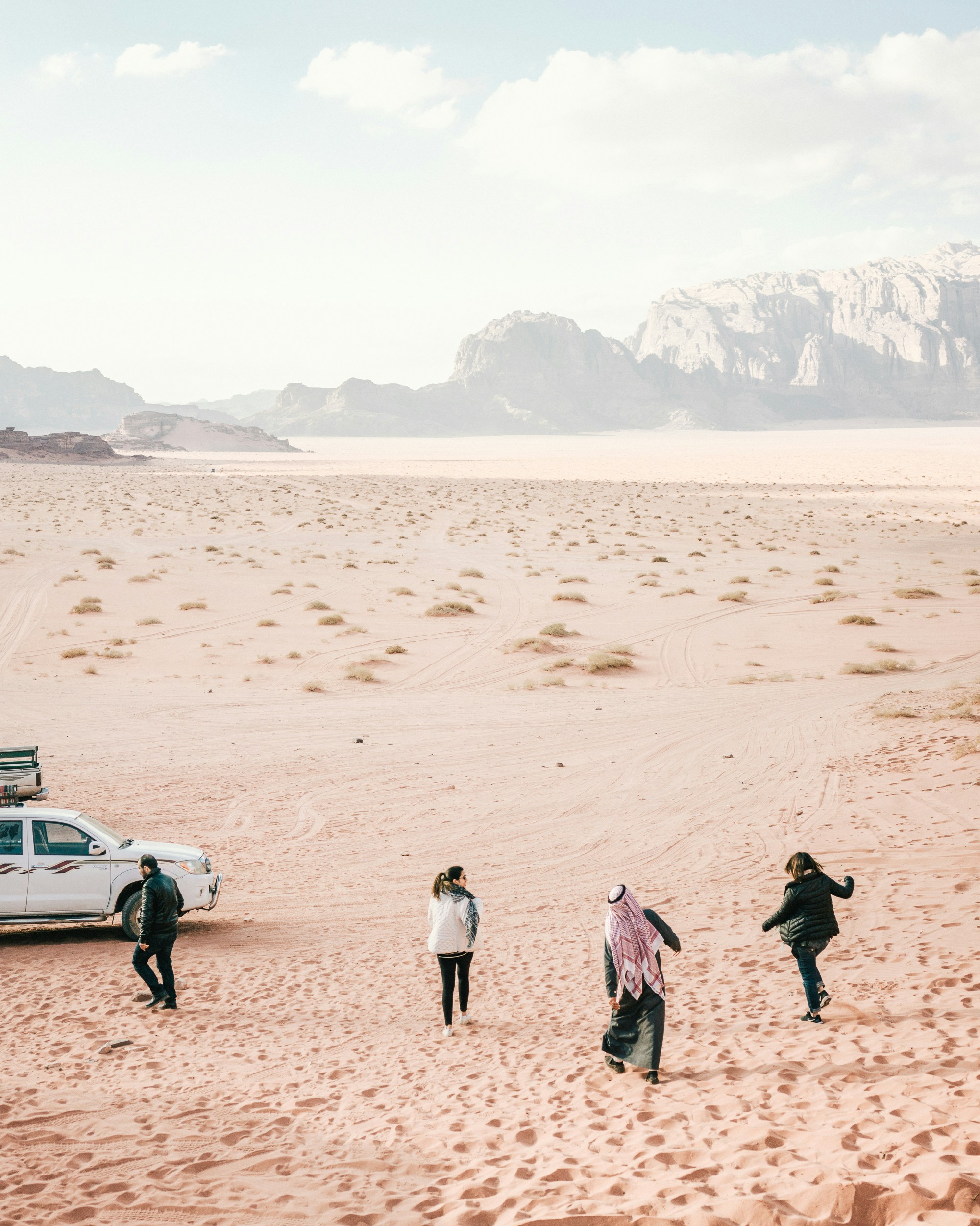 happy friends in wadi rum