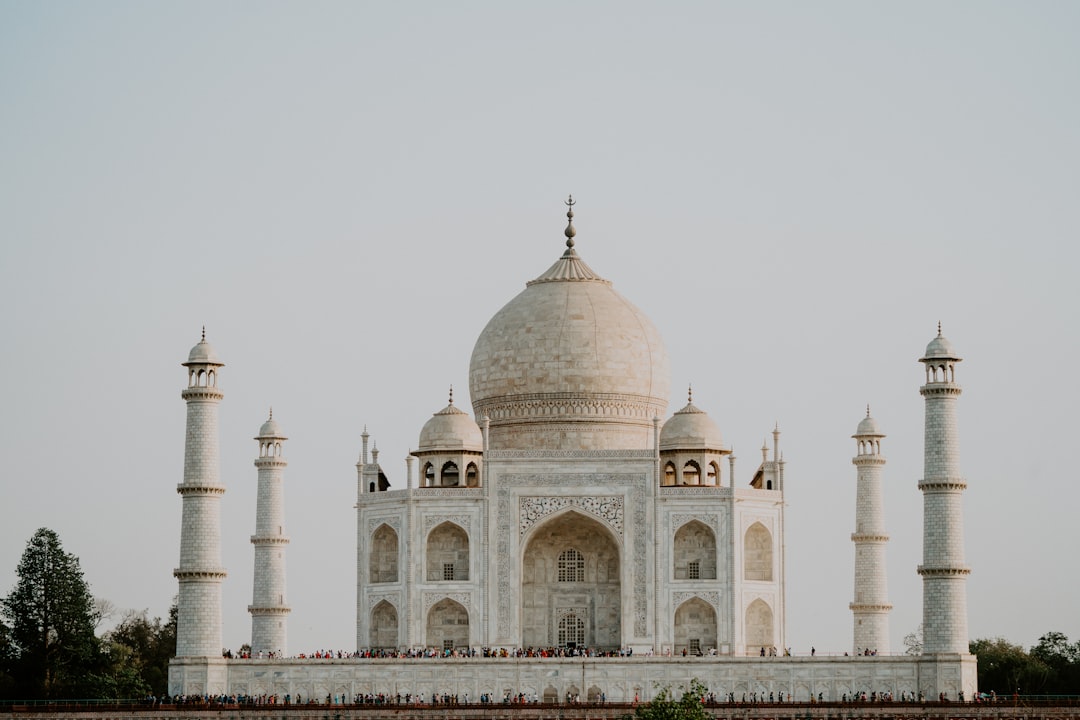 travelers stories about Landmark in Taj Mahal, India