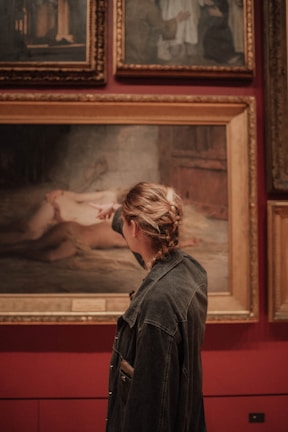 woman walking in museum