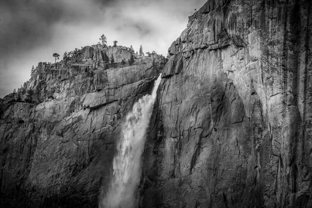 grayscale photography of waterfalls