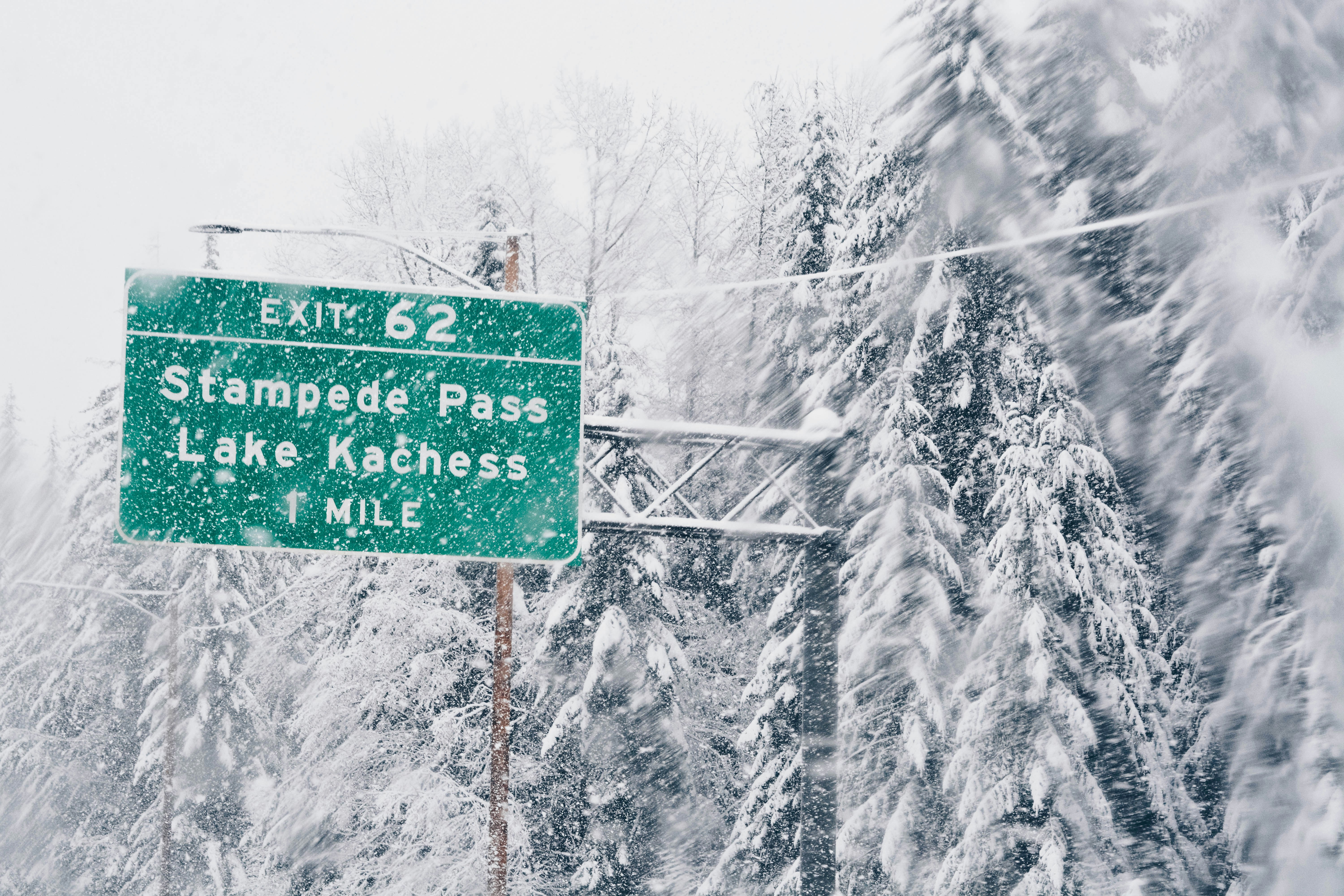 How To Use Cold Plunges For Daily Stress Relief