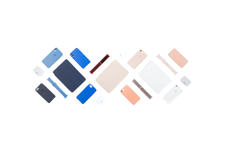 Mobile phones and devices flat lay