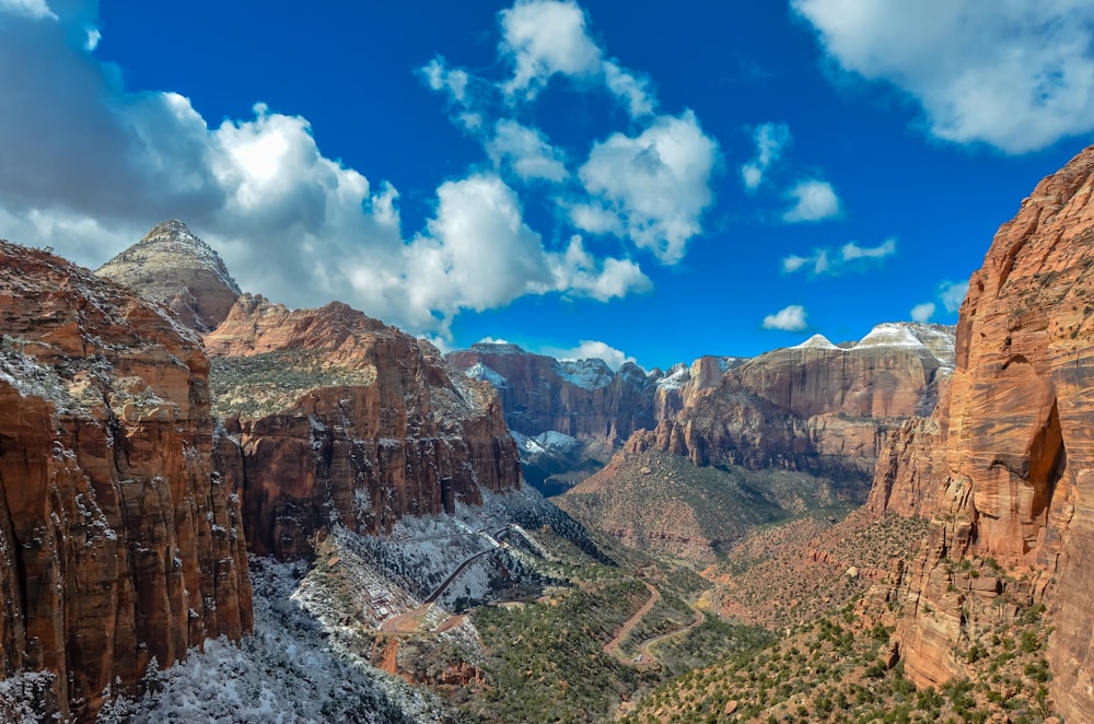 mountain ranges during daytime