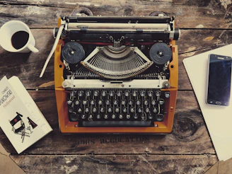 brown and black typewriter