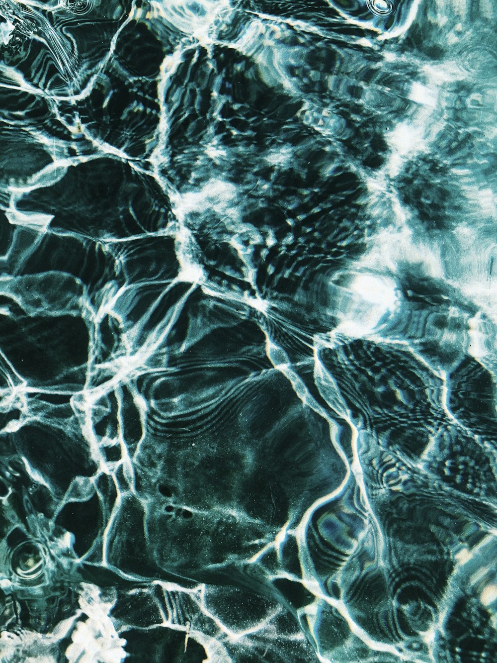 a close up view of a pool of water