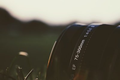 macro shot photography of camera lens len zoom background