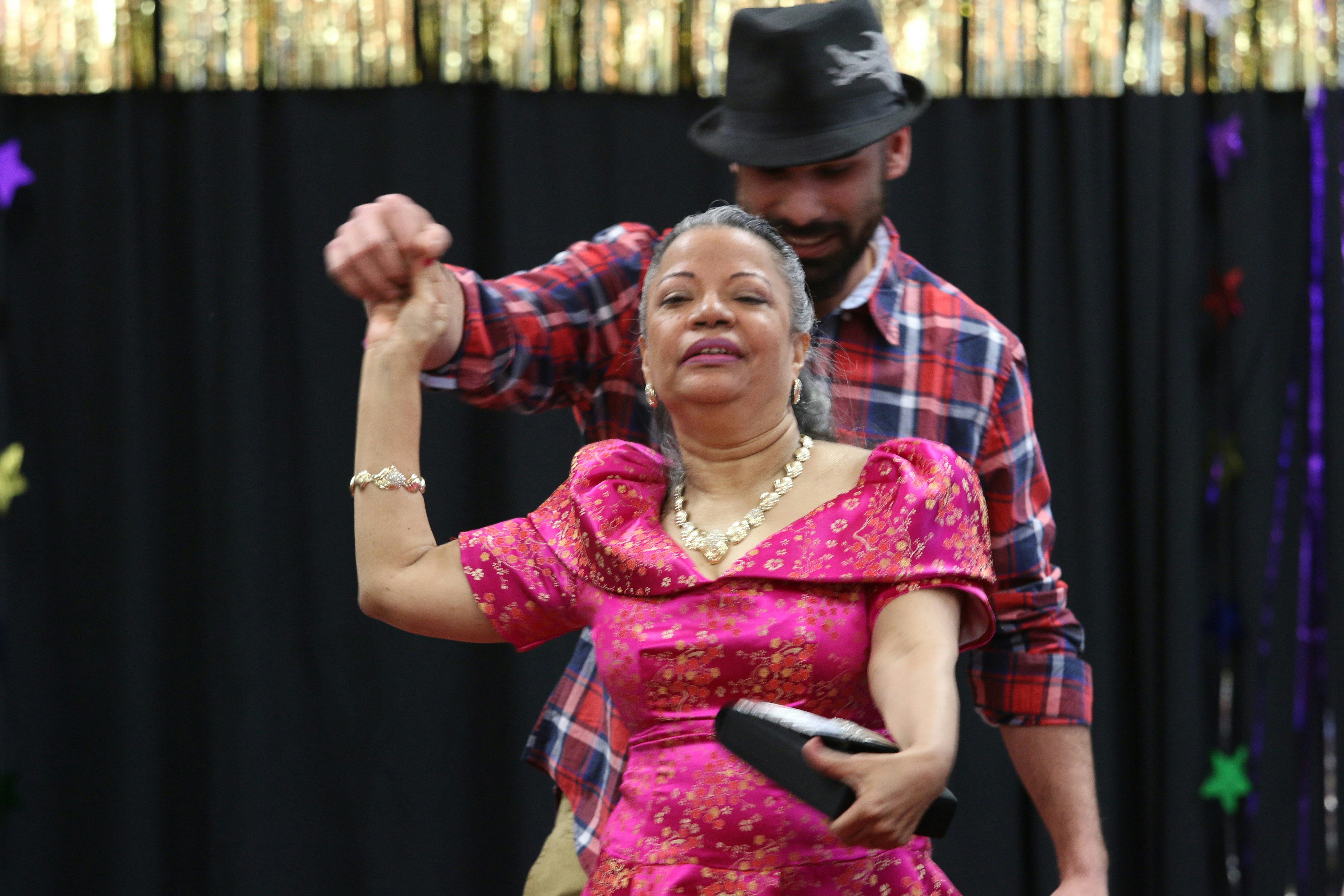 2003巴黎时装透露服装，2003巴黎时装透露服装秀