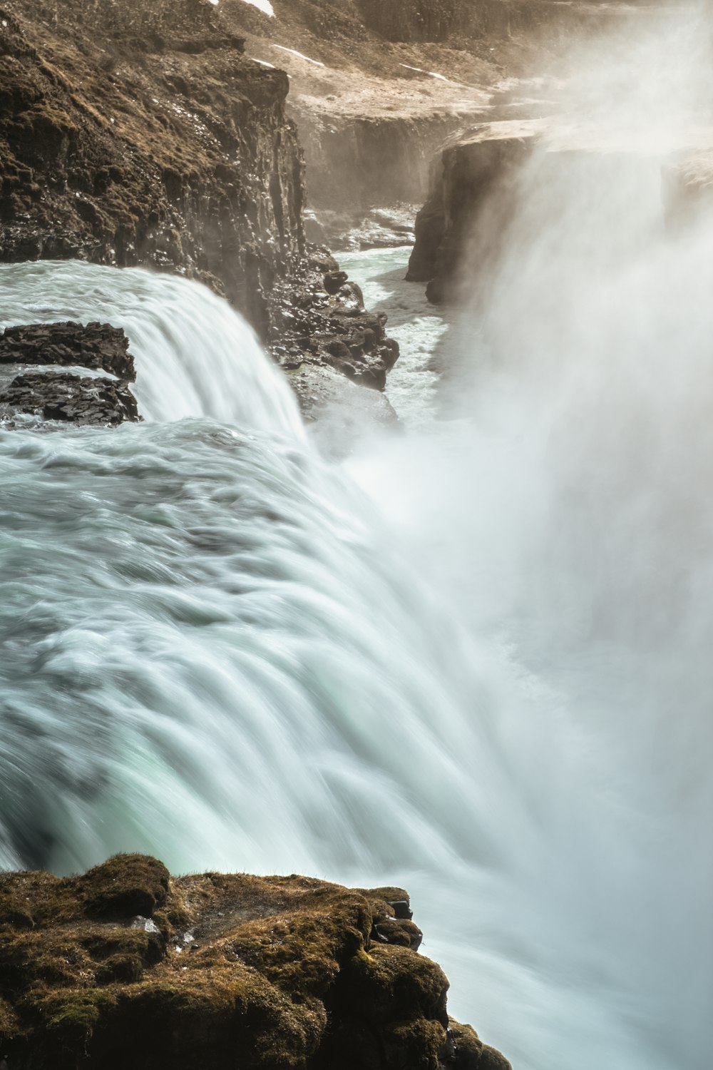 falls during daytime