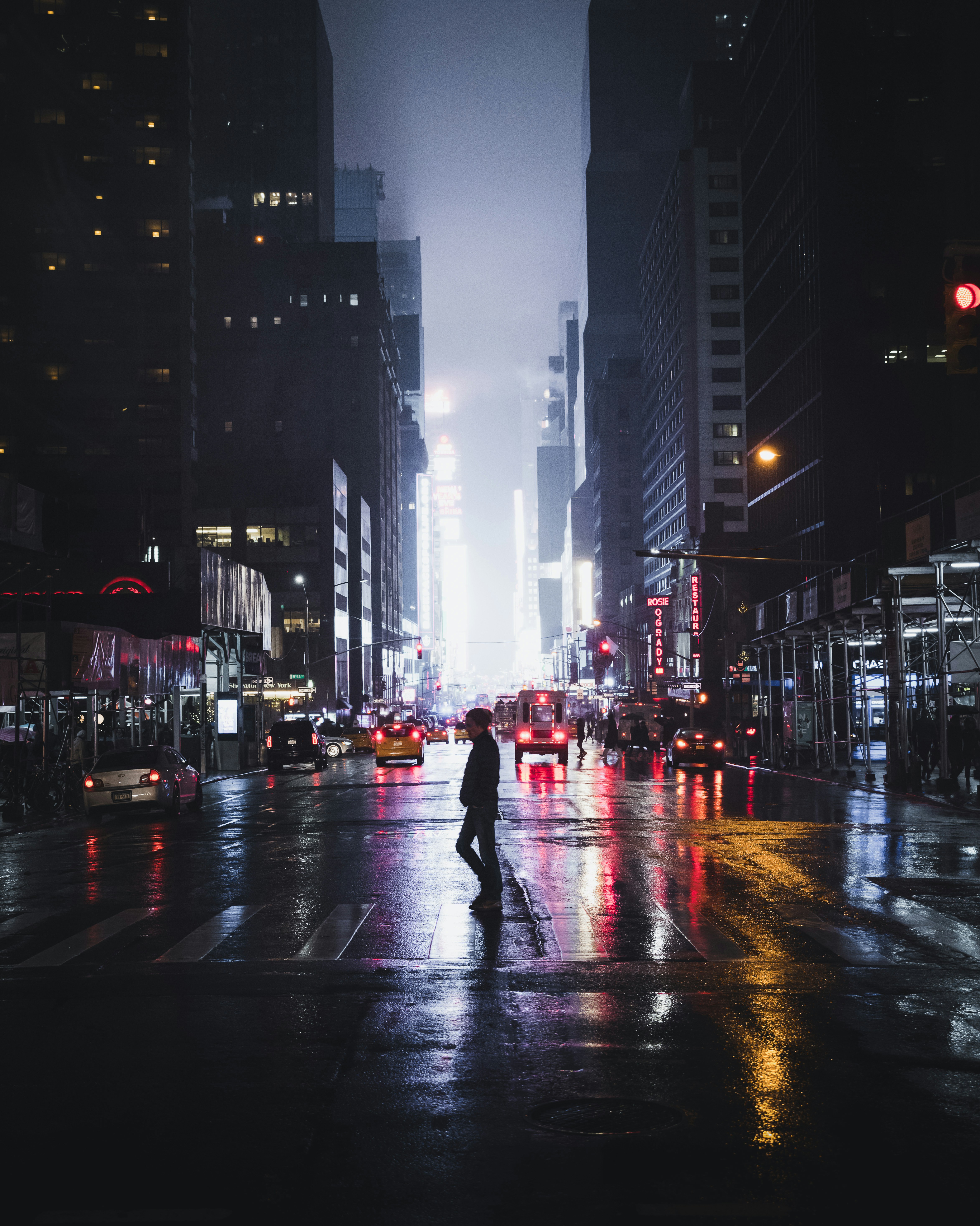 Evening stroll in Manhattan