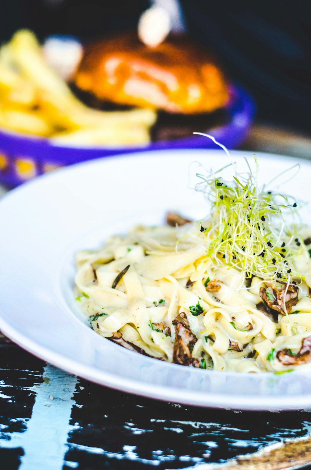 macro photography of pasta