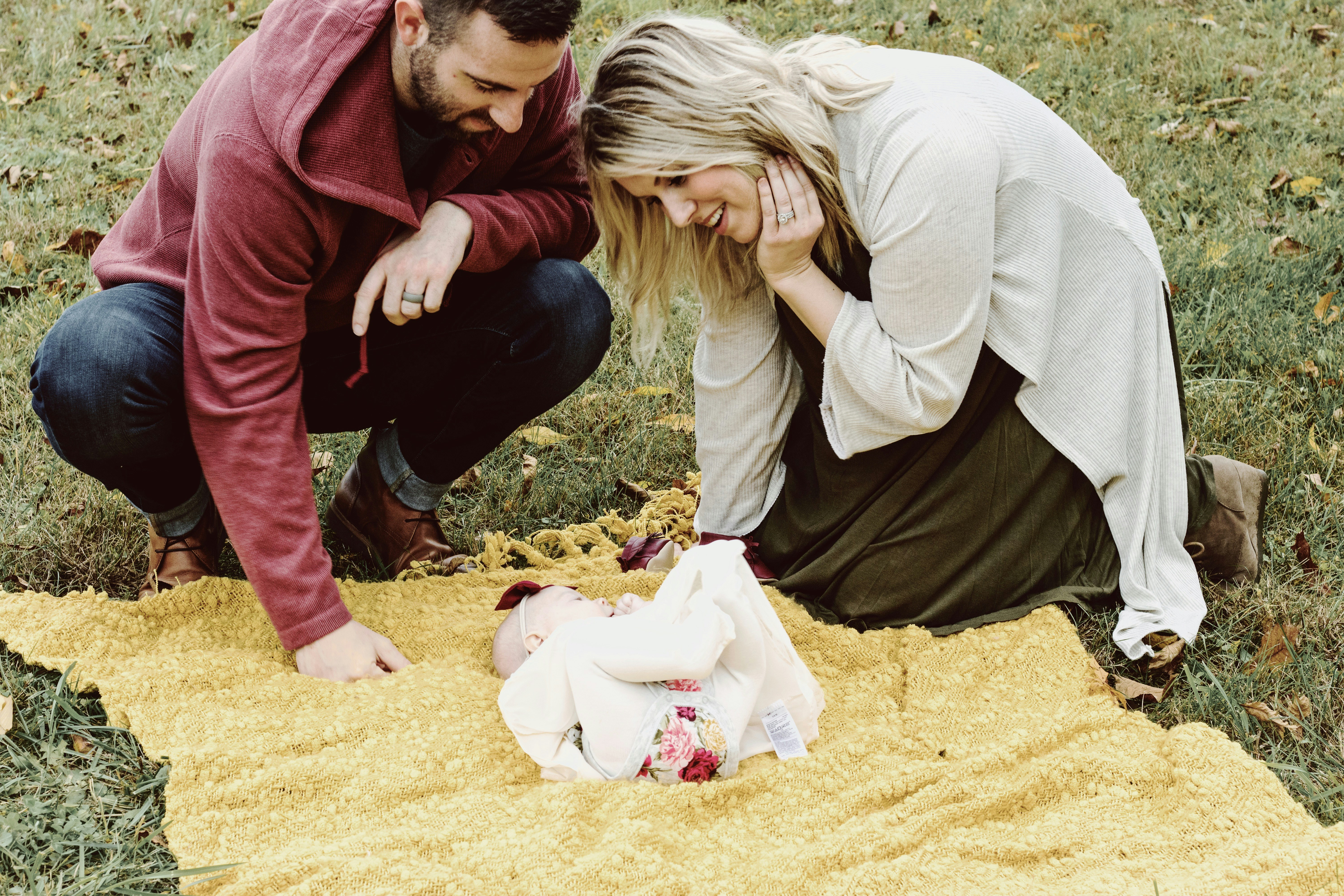Choose from a curated selection of family photos. Always free on Unsplash.