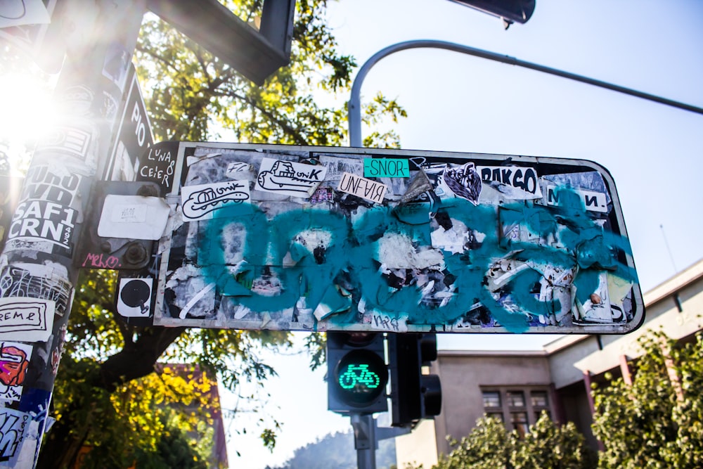 bicycle traffic light signage