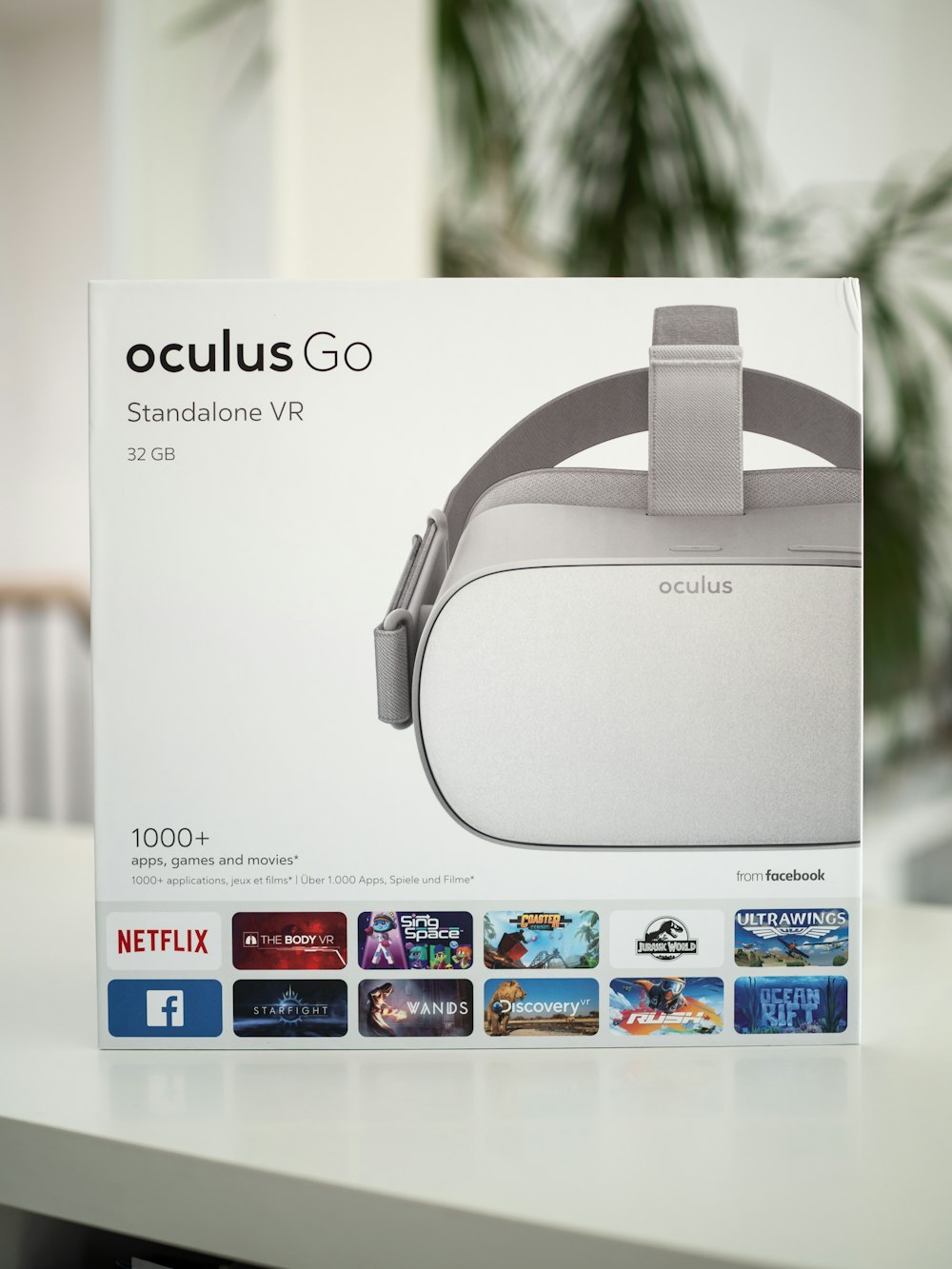 caja plateada de auriculares Oculus Go