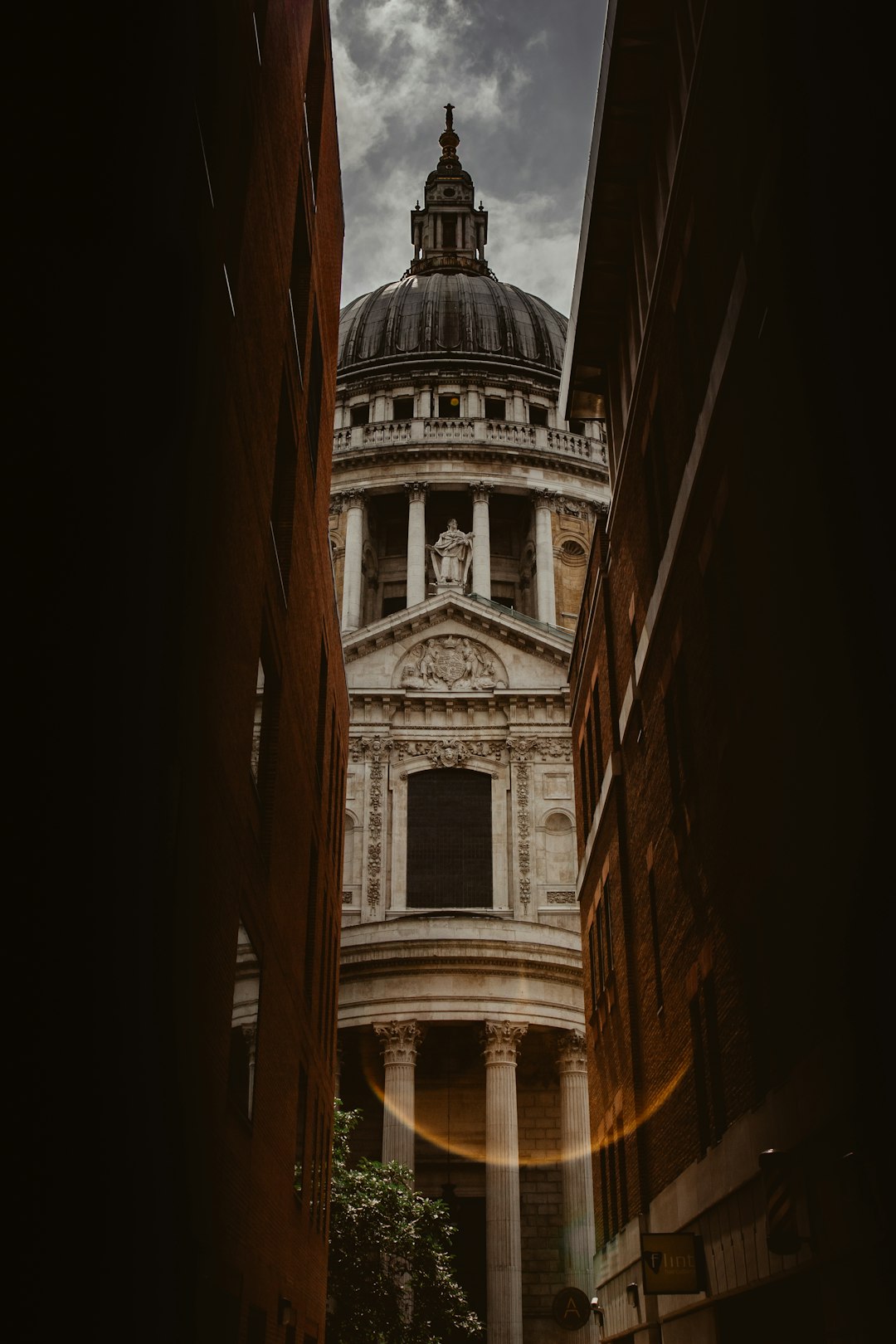 Landmark photo spot St Paul's Cathedral (Stop SK) Blackfriars Bridge