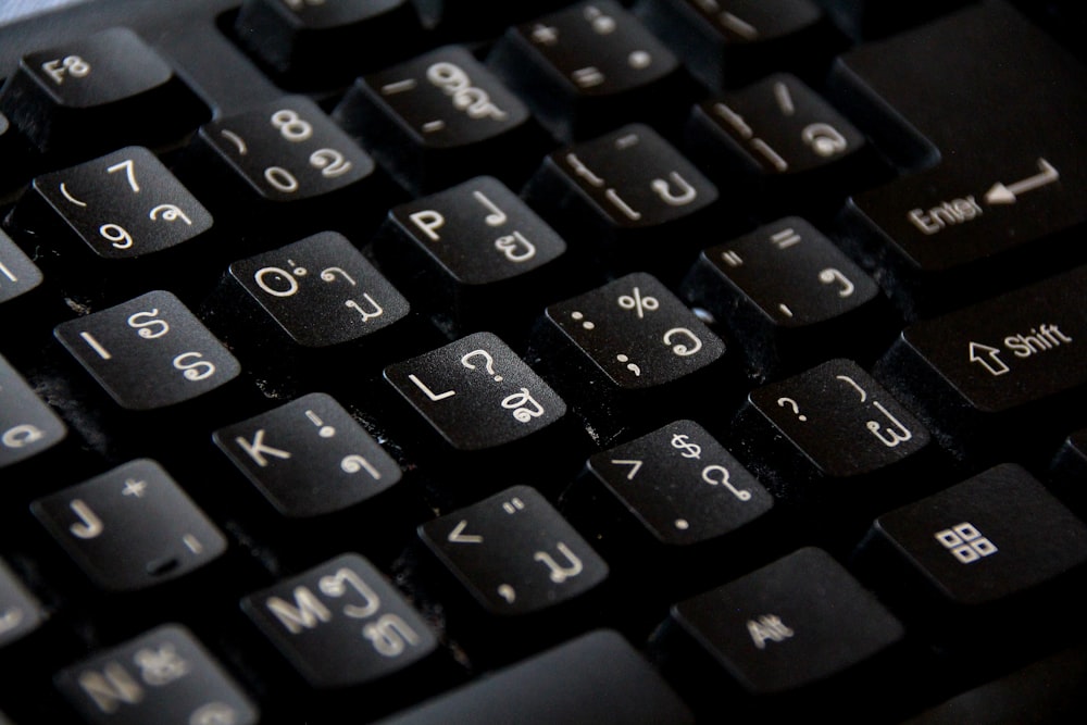 black computer keyboard with special characters