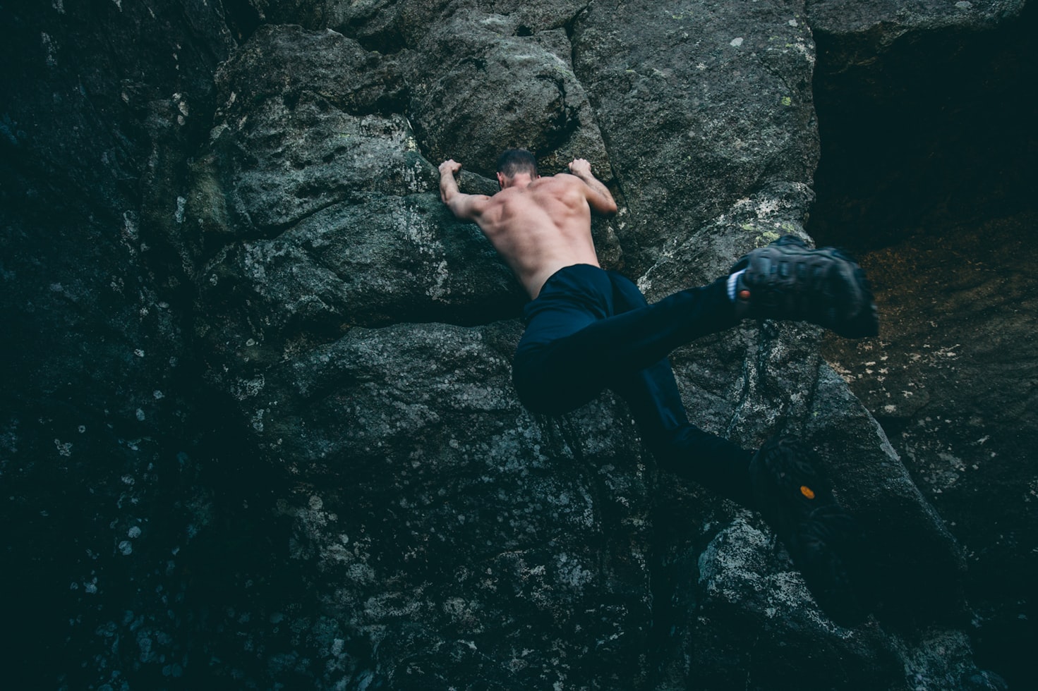 Rappelling and Canyoning in Cascada La Vieja 
