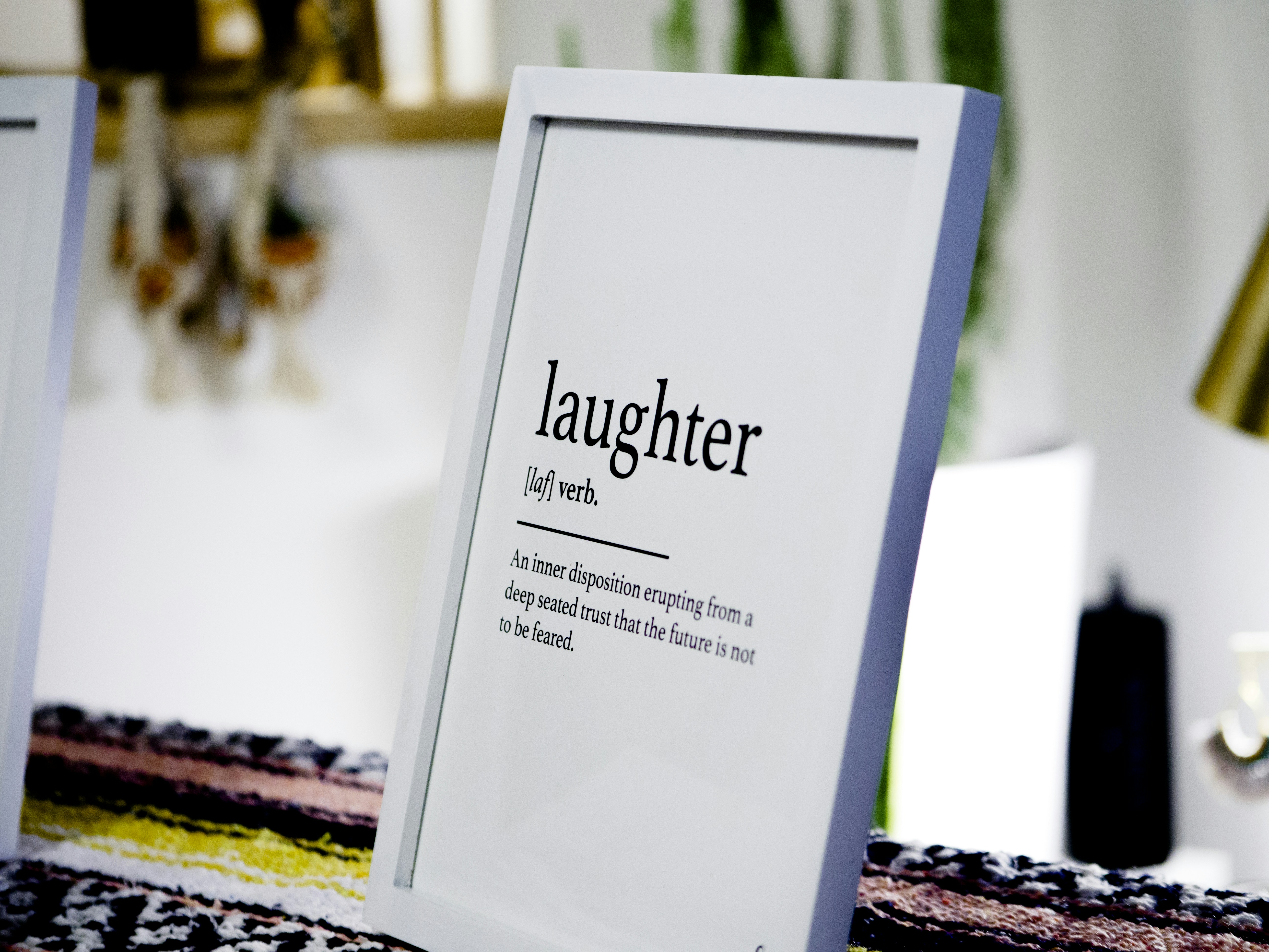 Winning Her over with Wit and Humor: a Playful Approach