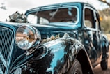 closeup photo of a black car