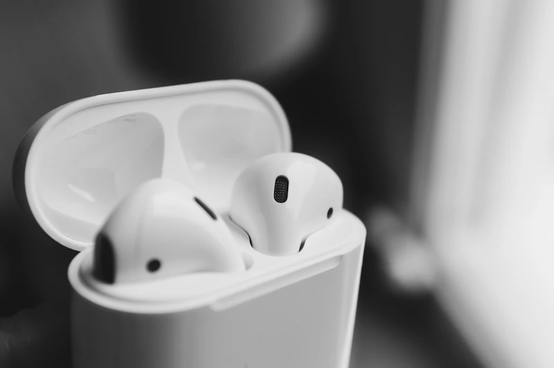 Wireless Earbuds (TWS) with Charging Case