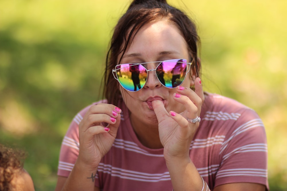 woman's sucking her thumb