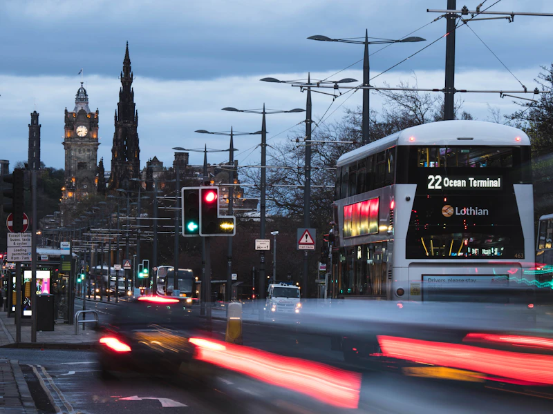 Timelapse of Edinburgh street traffic