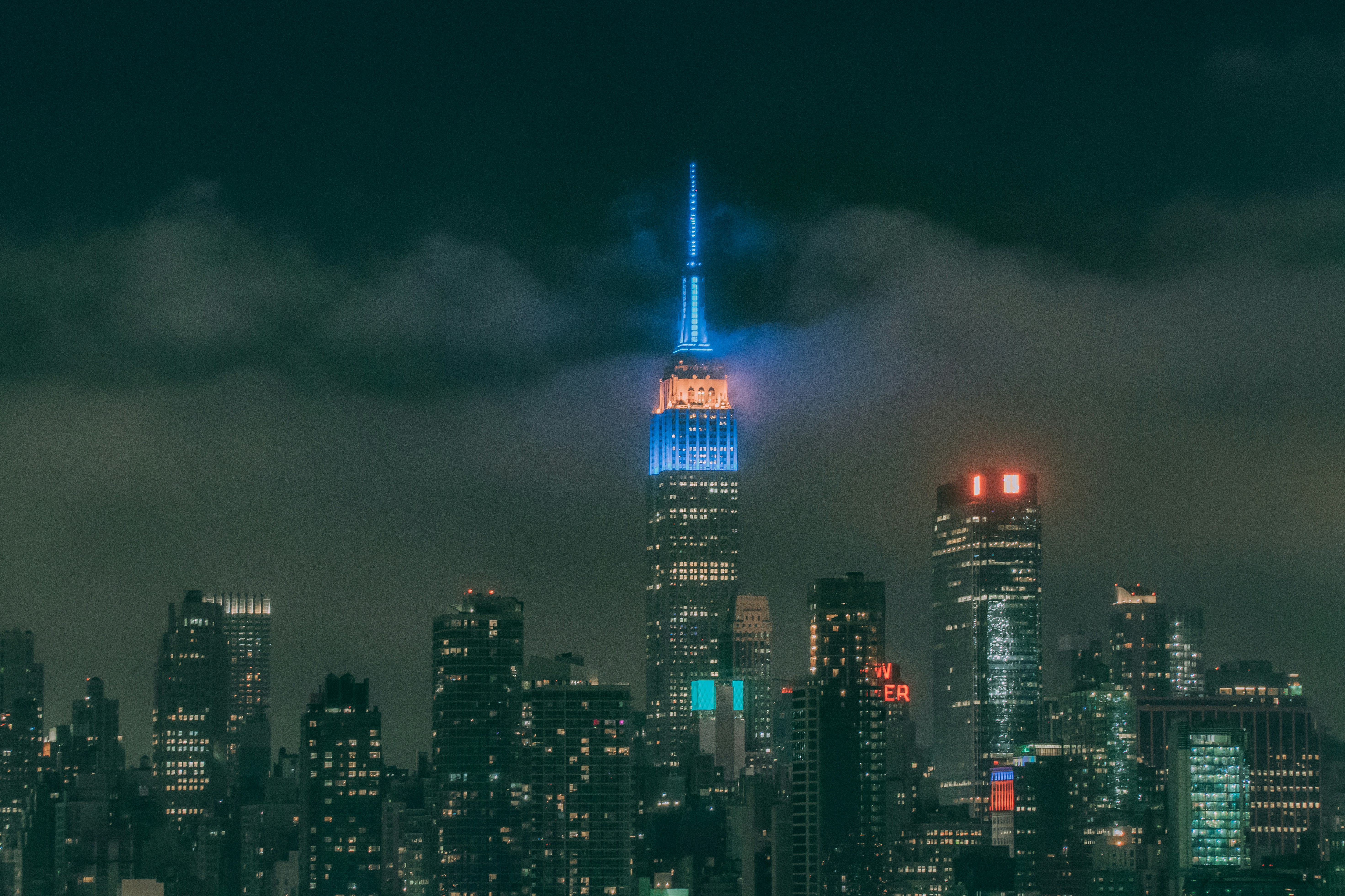 night cityscape building
