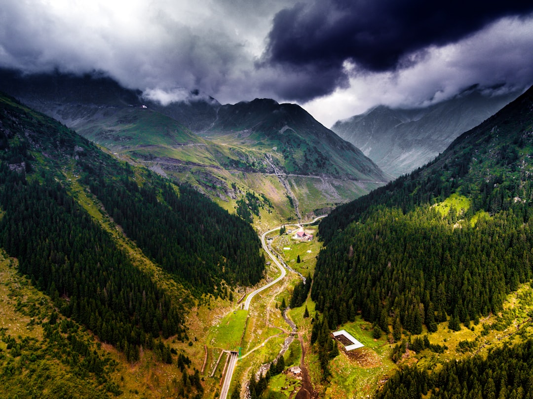 Hill station photo spot TransfÄƒgÄƒrÄƒÈ™an DN7C