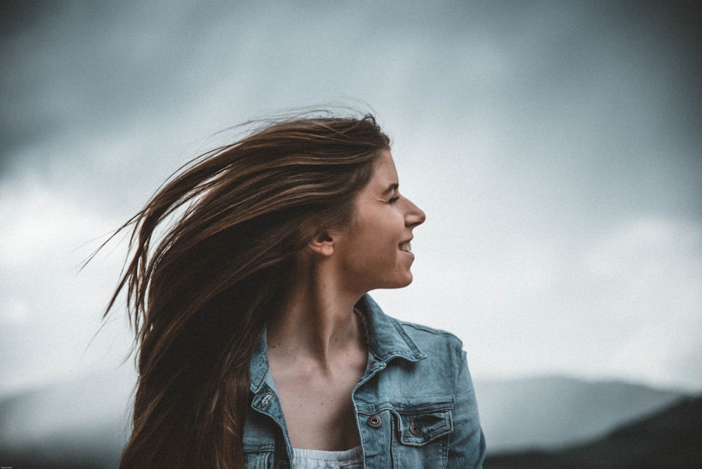 tilt shift photo of a woman