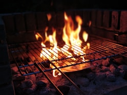 closeup photo of bonfire