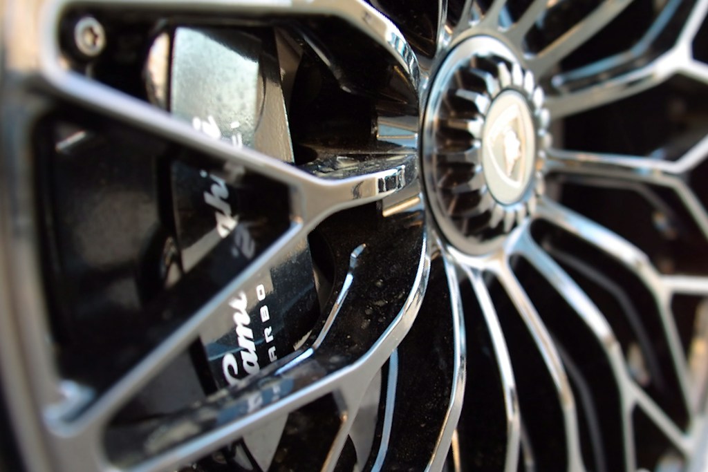 Bold Black Rim