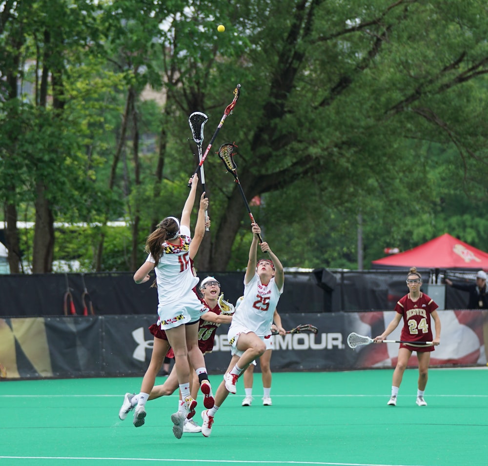 Competición femenina de lacrosse