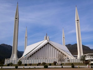 A stunning view of a recently completed grey structure in Multan.