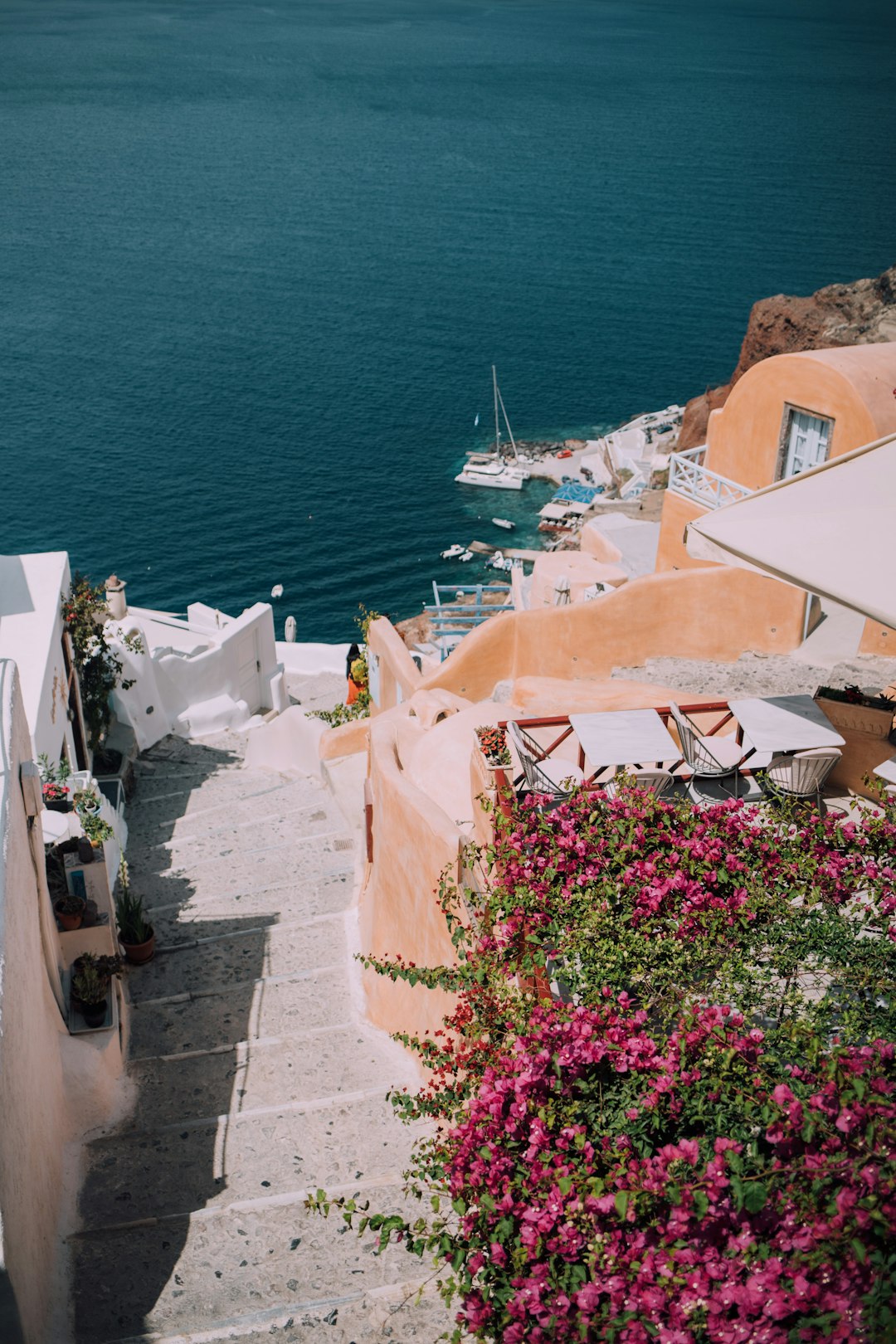 Coast photo spot Oia Archipel de Santorin