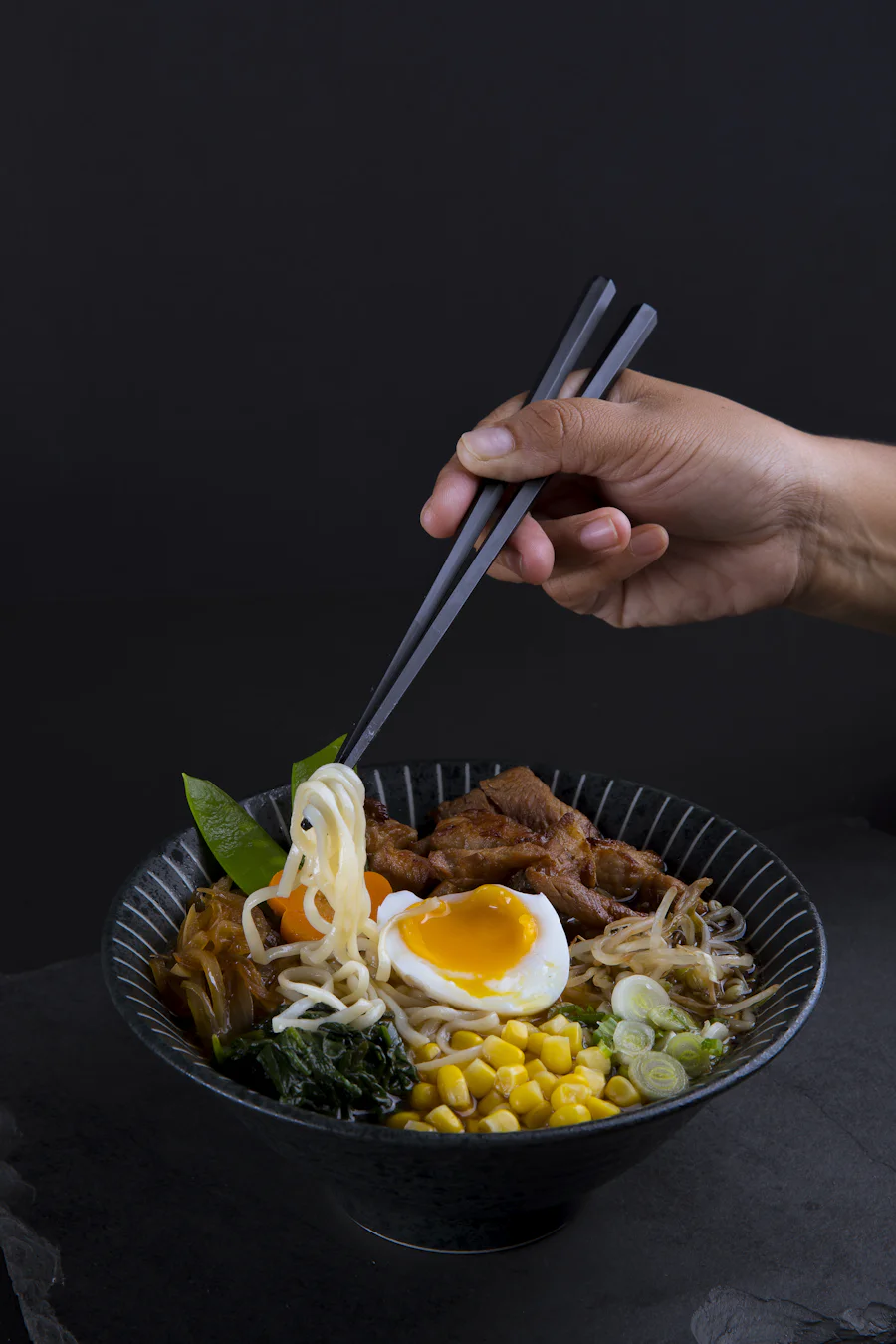 ひだまり食堂で用意されたあたたかい家庭料理