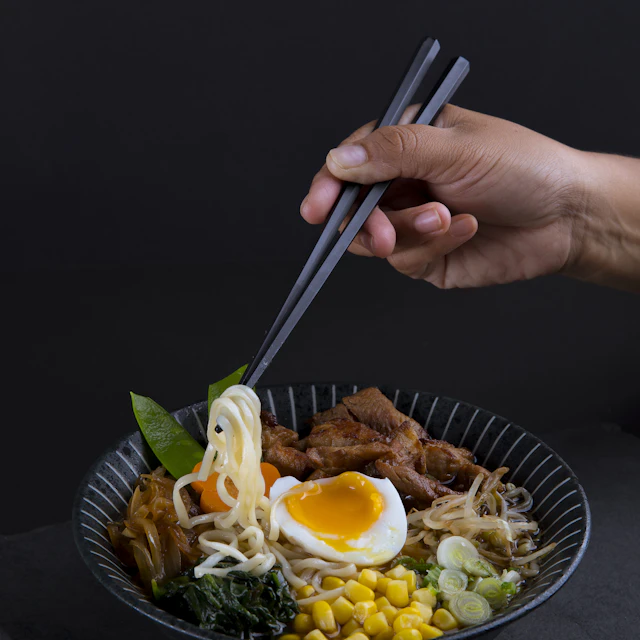 칼칼한 김치 컵라면 65g 1개 얼큰 매콤 야식 1인 즉석 컵누들
