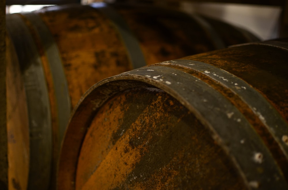 a close up of a bunch of wine barrels