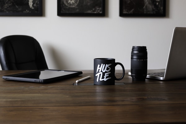 Why AI-as-a-Cofounder Is the Ultimate Advantage for Challenger Brands