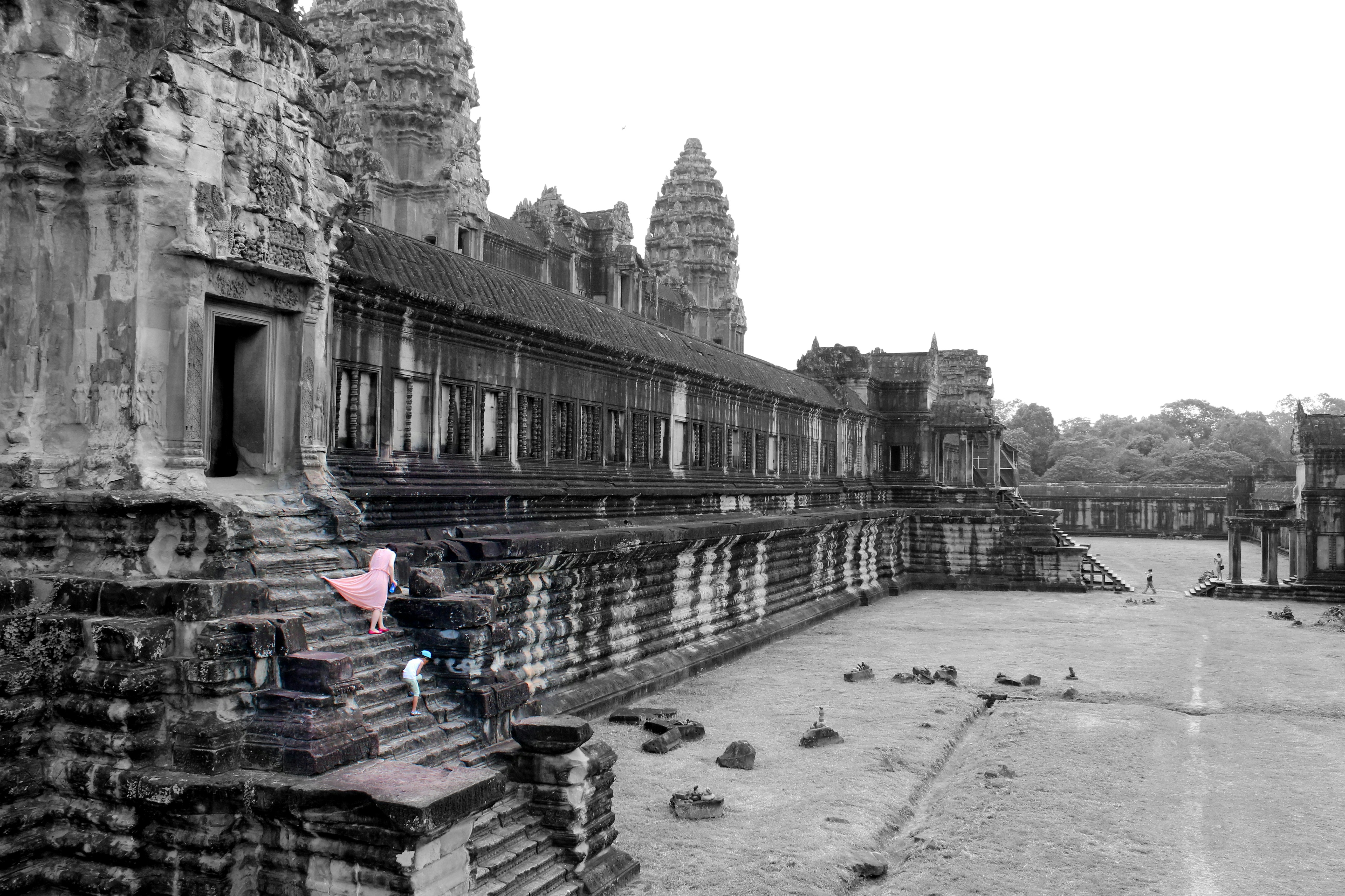 鬼吹灯之龙岭迷窟免费，鬼吹灯之龙岭迷窟免费观看完整版