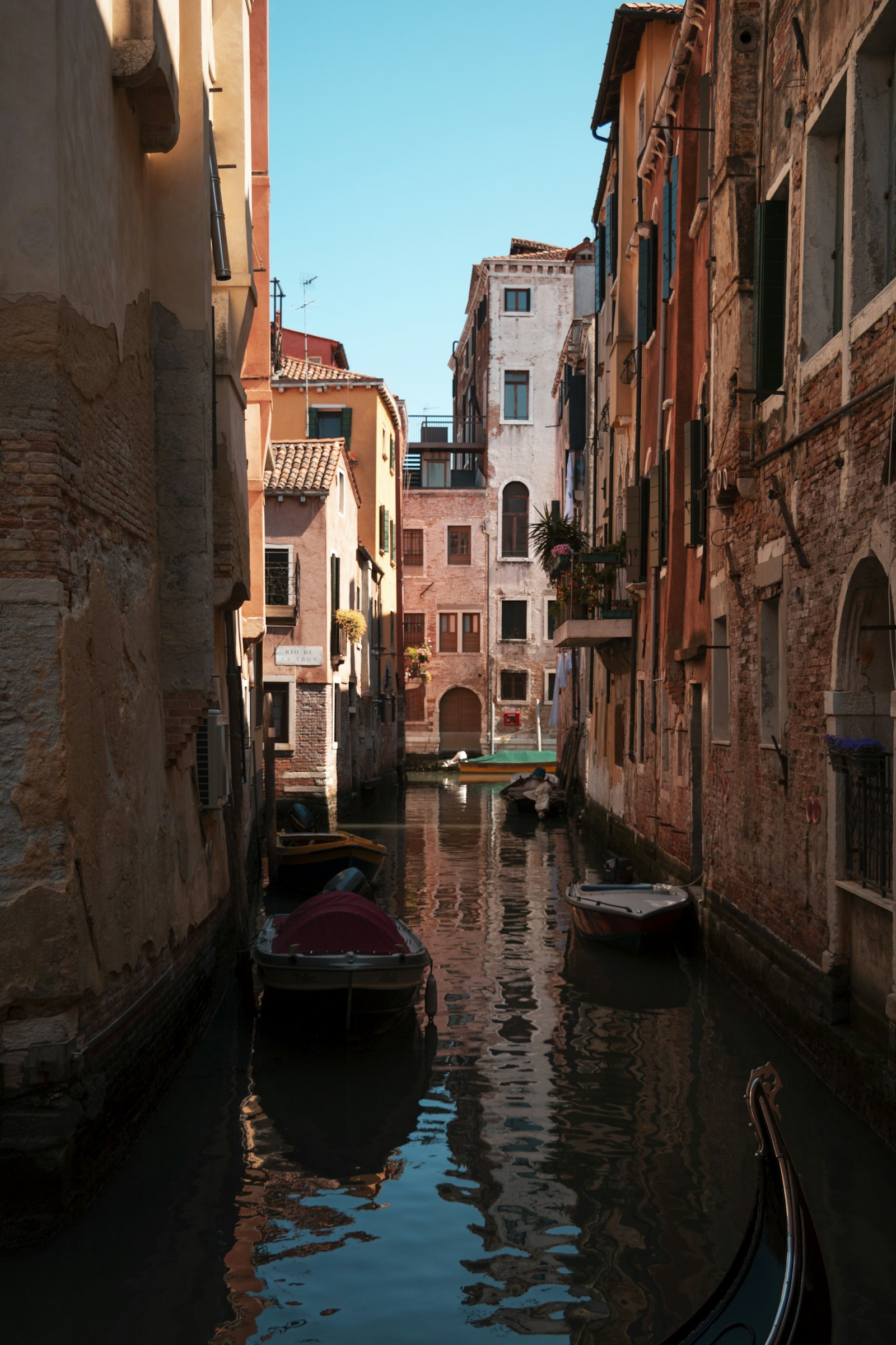 Canon EF-S 18-135mm F3.5-5.6 IS STM sample photo. Grand canal, venice photography