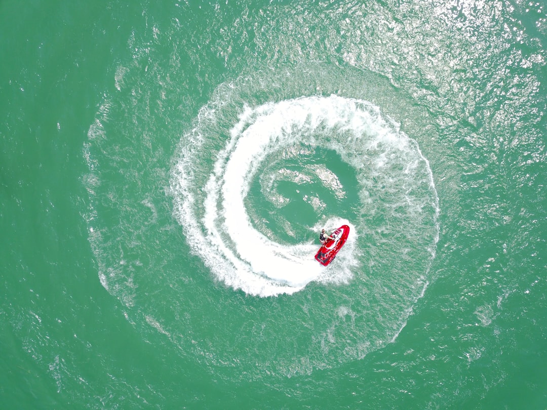 Wanted to see what a spinning jet ski looks like from above! Bear lake has some crazy looking blue water so we thought we would add some action to it. - Identify personal strengths