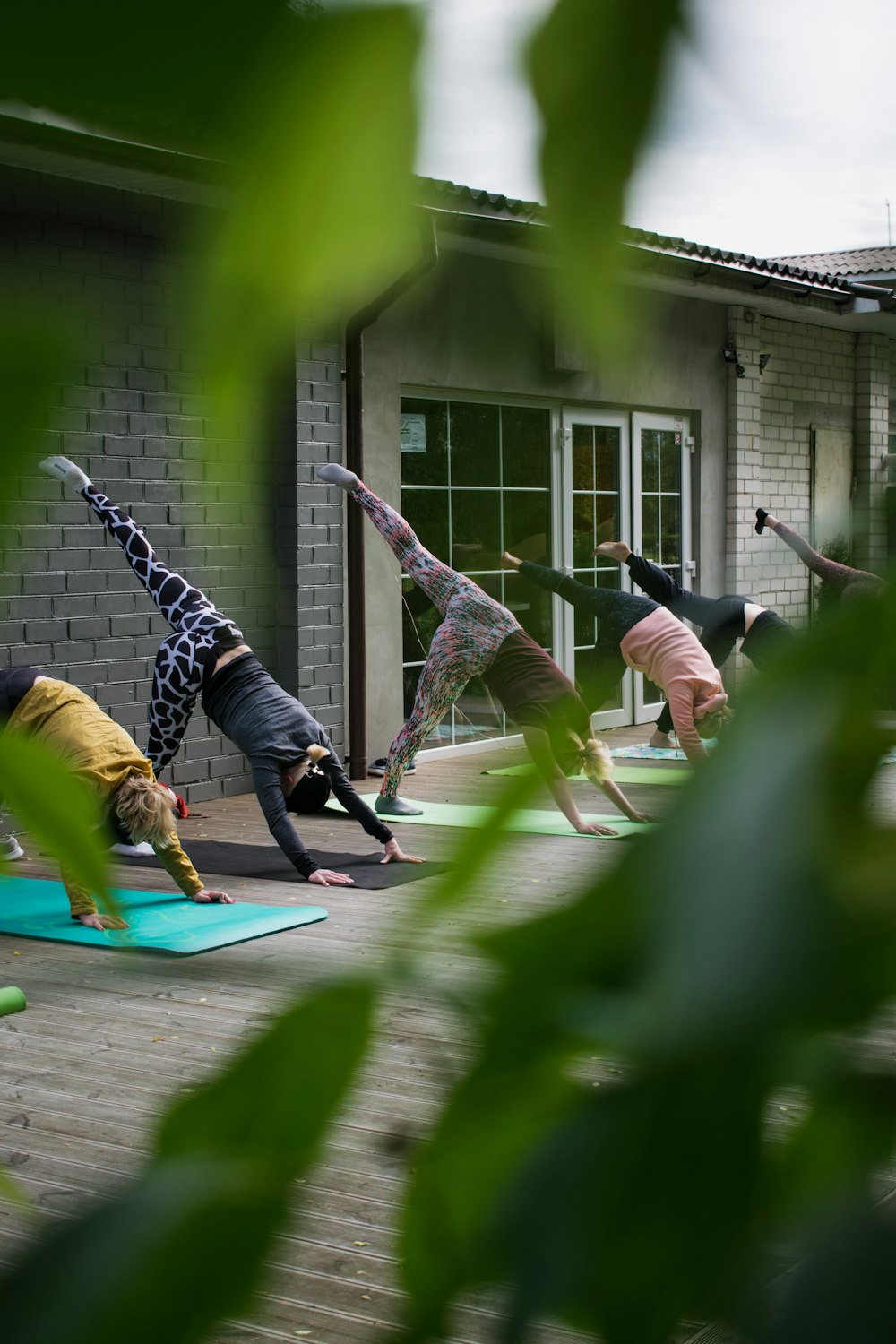 femme faisant de l’exercice routine