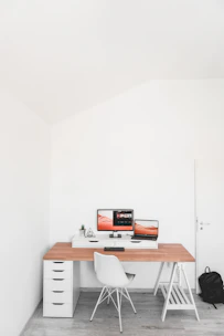 Minimalistic workspace showing variofoto editing on a sleek monitor.