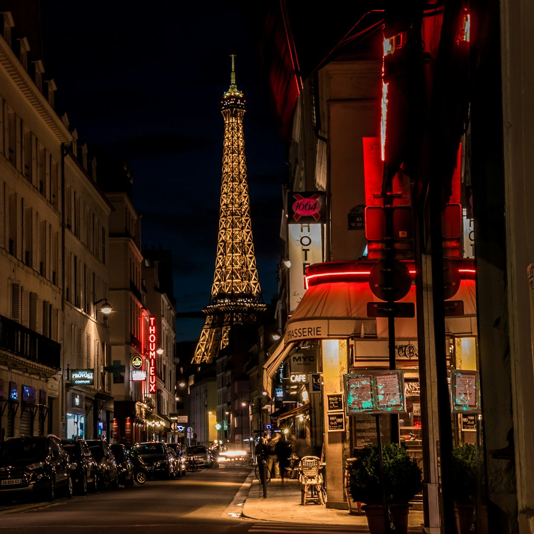 Some Of The Places You Must Visit When On Vacation In Paris