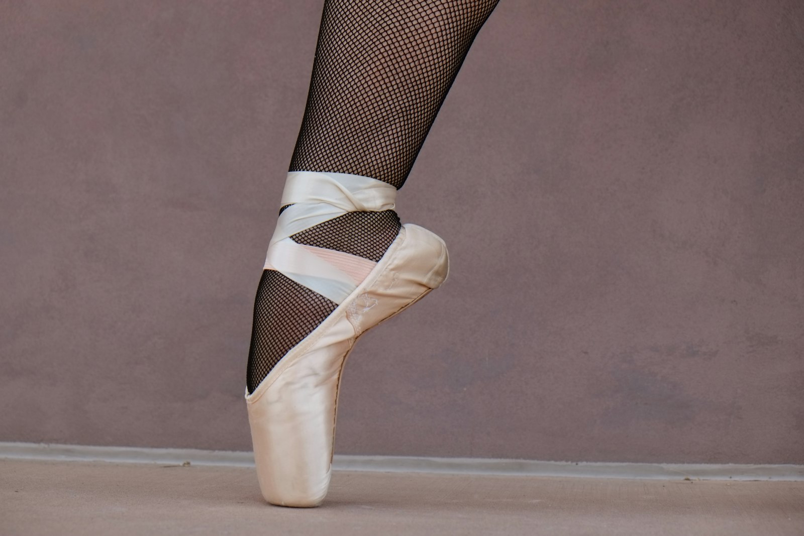 Fujifilm X-E1 sample photo. Person dancing ballet photography