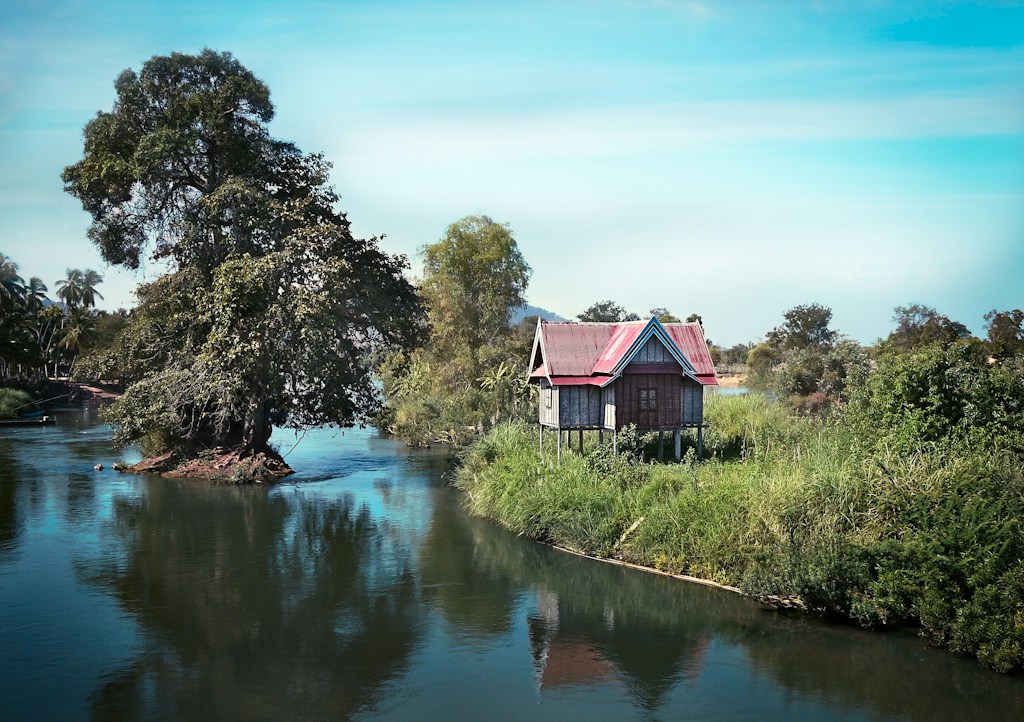 Encarnación Riverside Home