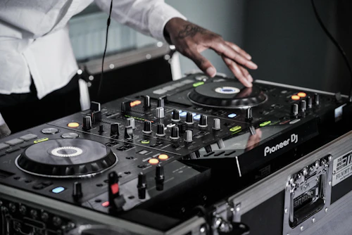 Tecnico audio video per set ed eventi
