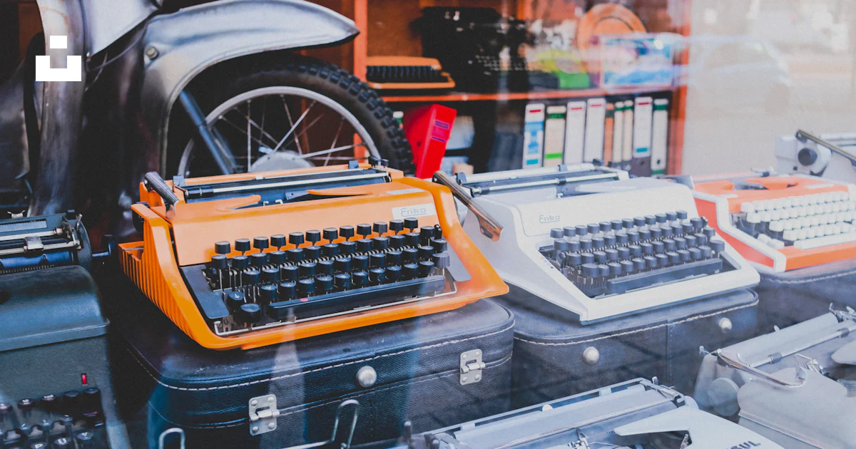 Typewriters Riyadh Assorted colors of typewriters photo – Free Berlin Image on Unsplash