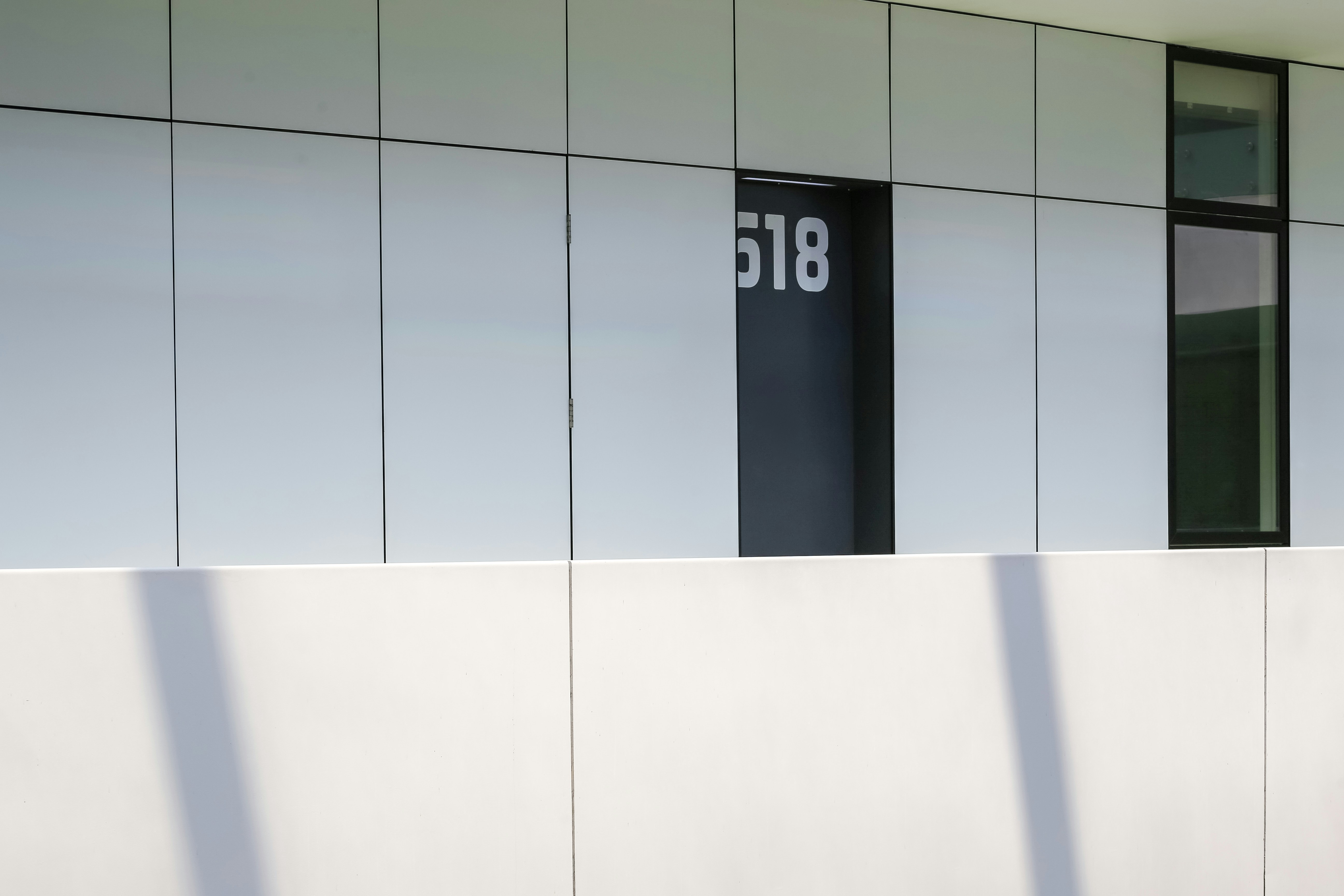 Whilst on a shoot for Urban Splash I was having a quick look around with the camera and saw this door with the shadows on the small wall in front of the apartment and it looked pretty.