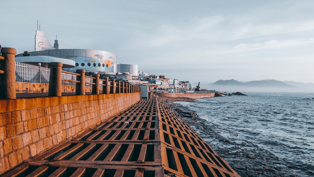 ligne de mer près de l’océan