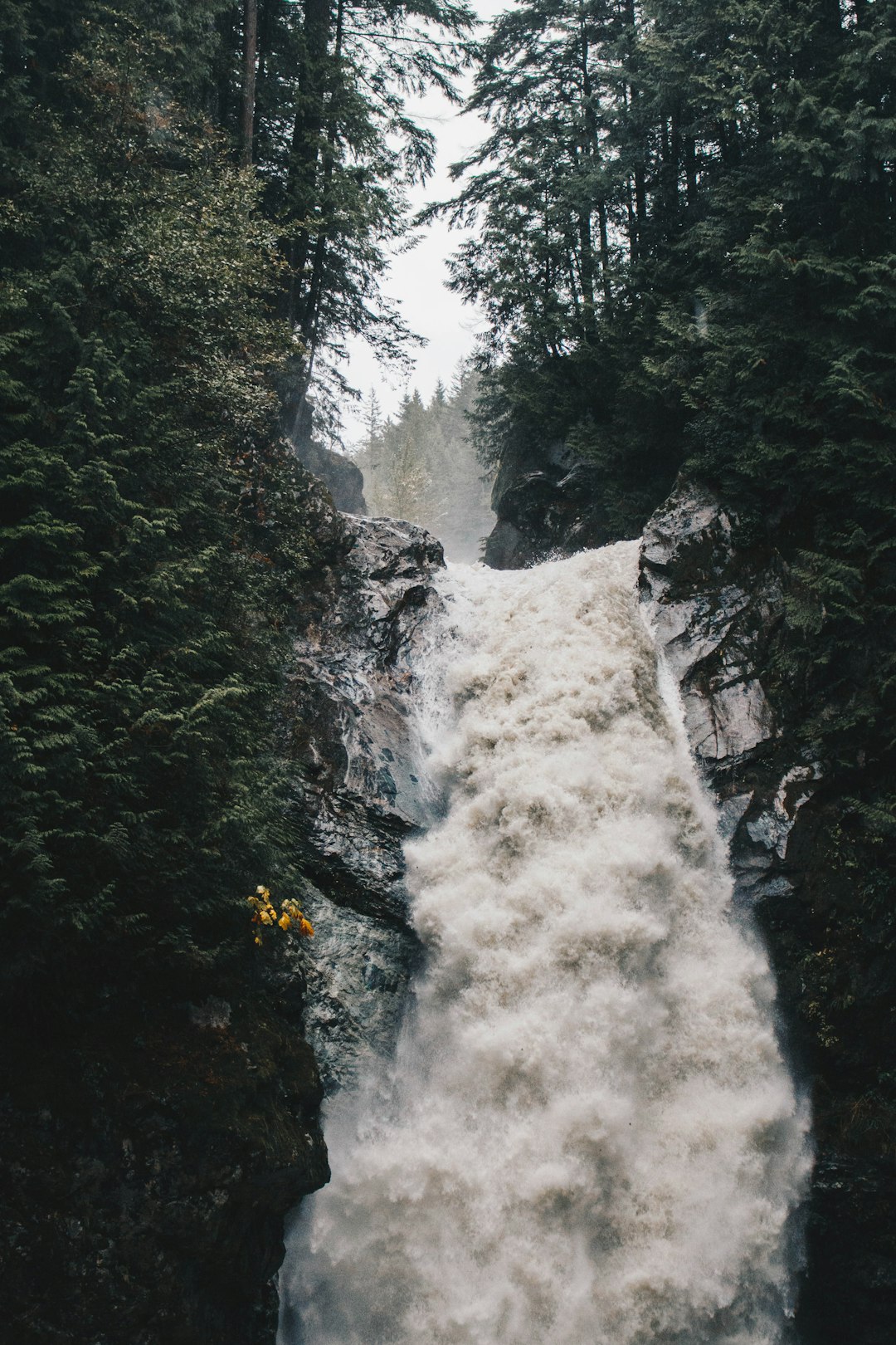 Waterfall photo spot Cascade Falls Trail Squamish